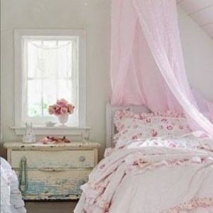 Simply Shabby Chic Bed Canopy 